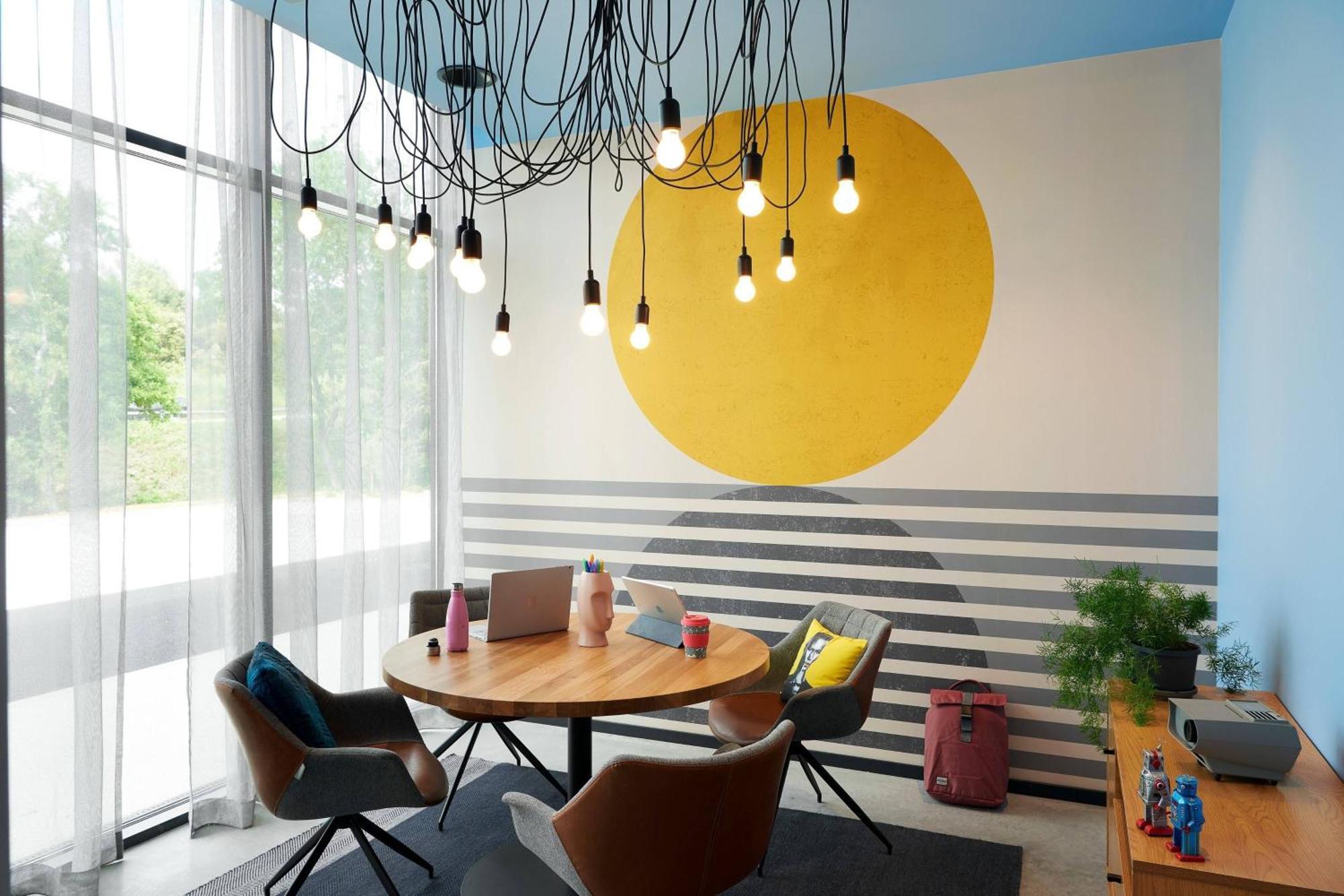 Moxy Sophia Antipolis Ξενοδοχείο Biot Εξωτερικό φωτογραφία